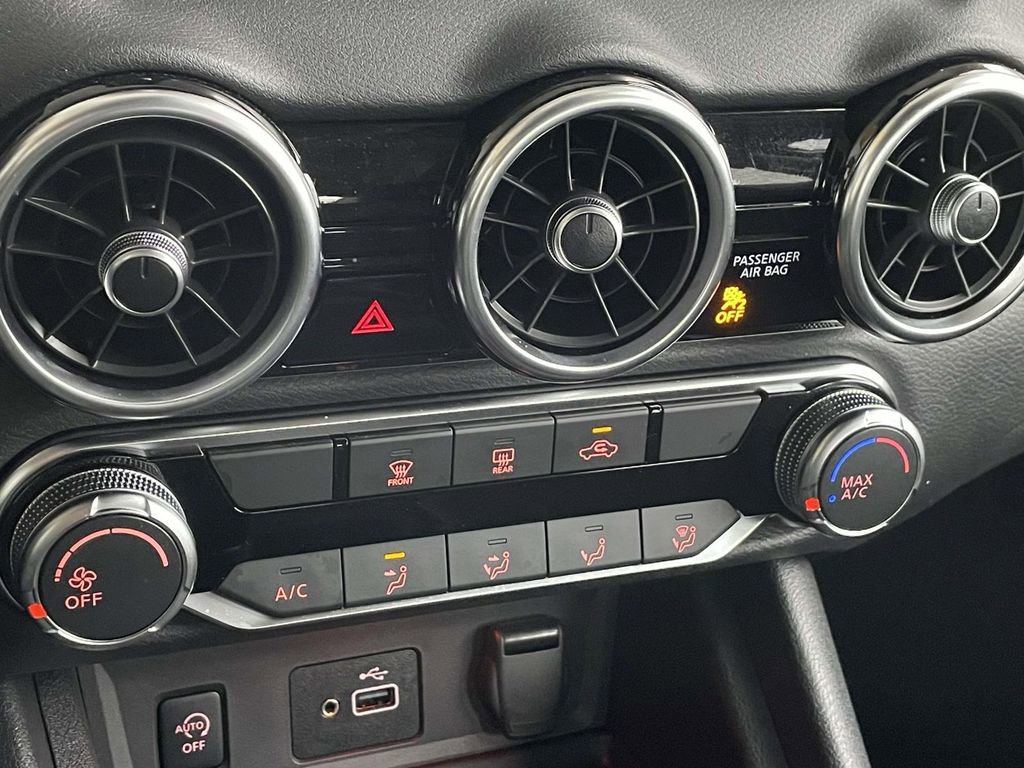 Used 2025 Nissan Sentra S image 27