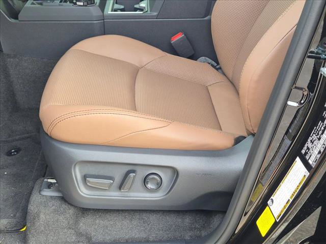 New 2026 Toyota 4Runner Limited AWD/4WD image 4