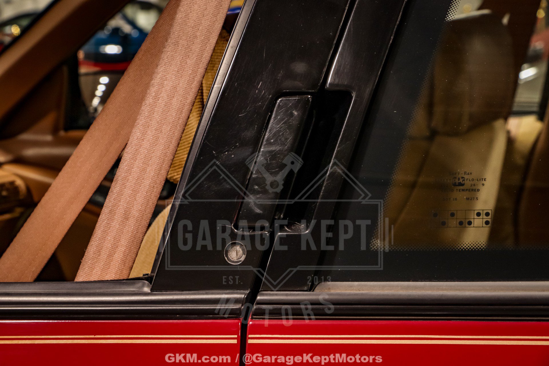 Used 1990 Pontiac Grand Prix SE FWD image 30