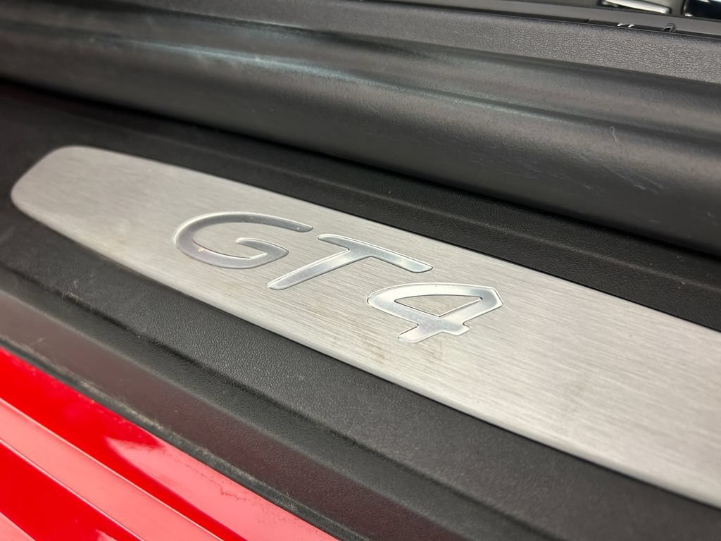 Certified 2020 Porsche 718 Cayman GT4 RWD image 15