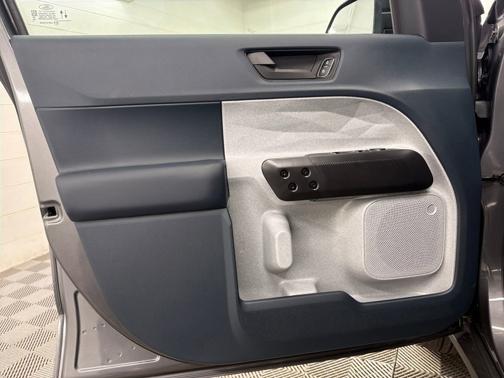 New 2026 Ford Maverick XLT FWD image 15