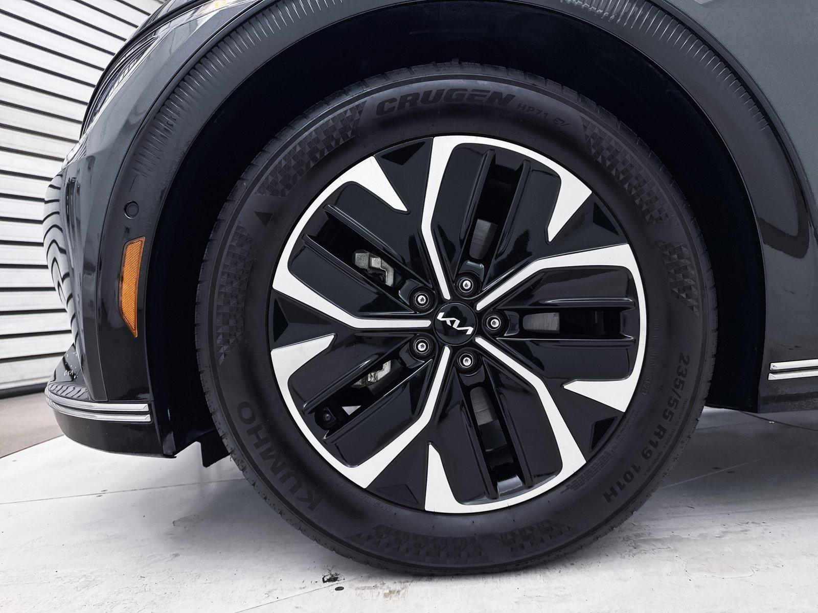 Used 2023 Kia EV6 Wind w/ Wind Technology Package image 14