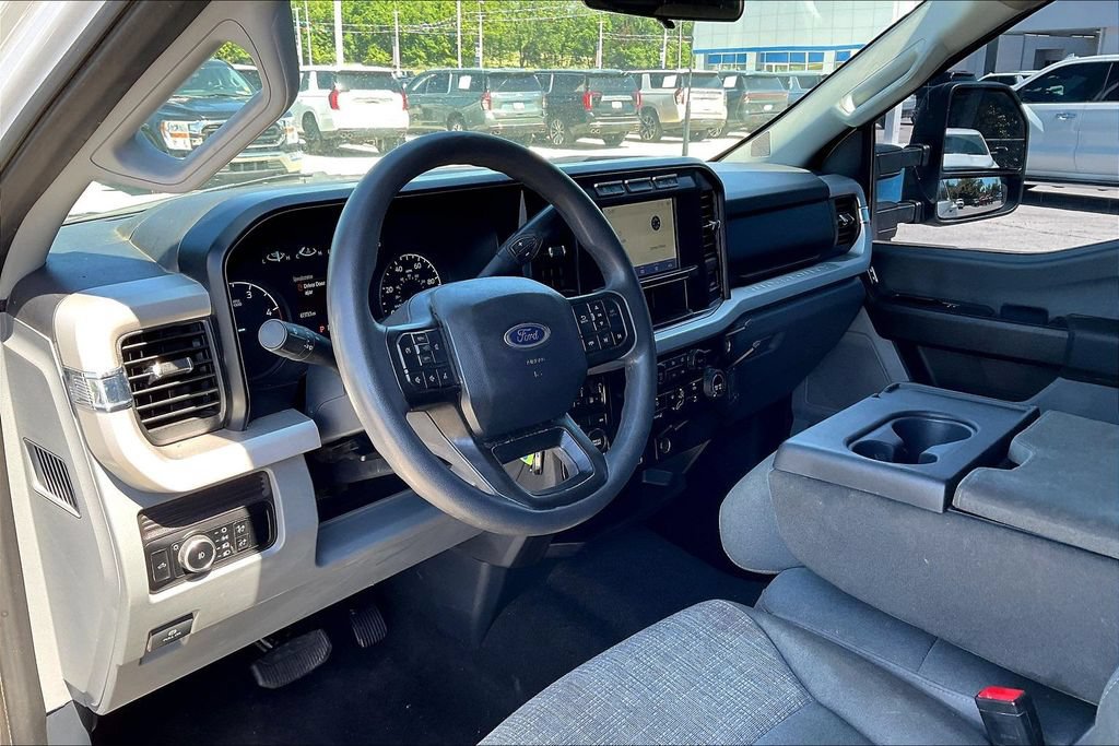 Used 2024 Ford F350 XLT w/ 360-Degree Camera Package AWD/4WD image 8