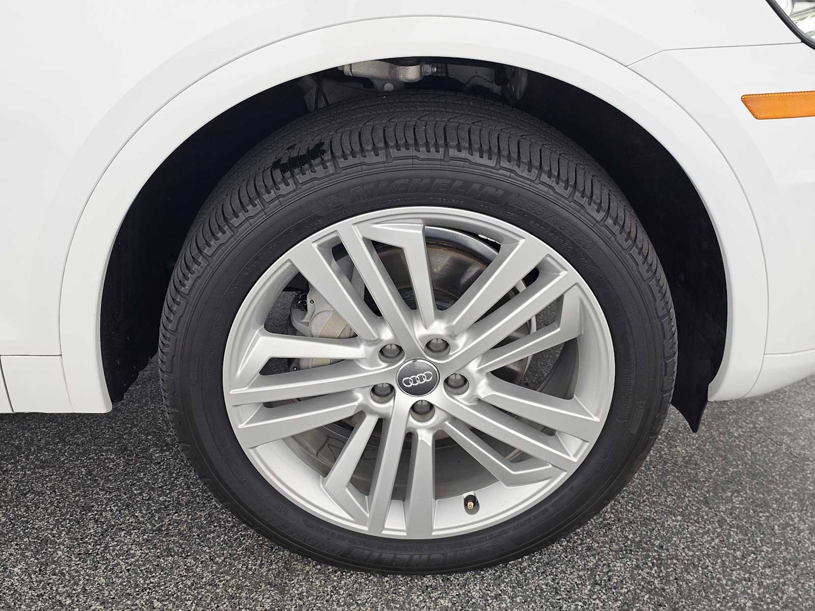 Used 2018 Audi Q5 Prestige w/ Prestige Package AWD/4WD image 9