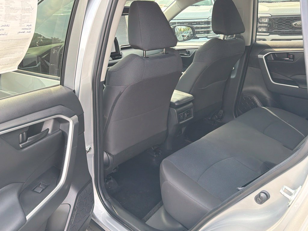 Used 2024 Toyota RAV4 LE FWD image 18
