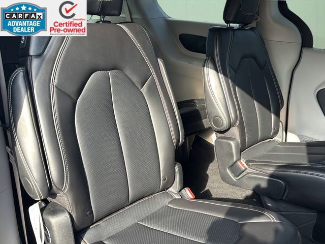 Certified 2024 Chrysler Pacifica Touring-L image 41
