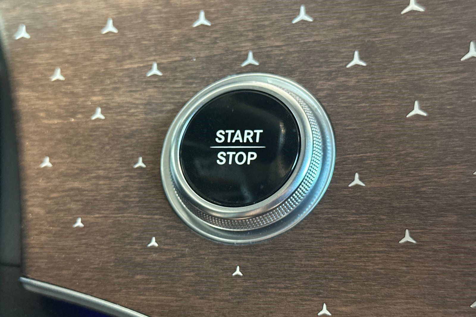 Certified 2023 Mercedes-Benz EQS 450+ 4MATIC SUV image 36