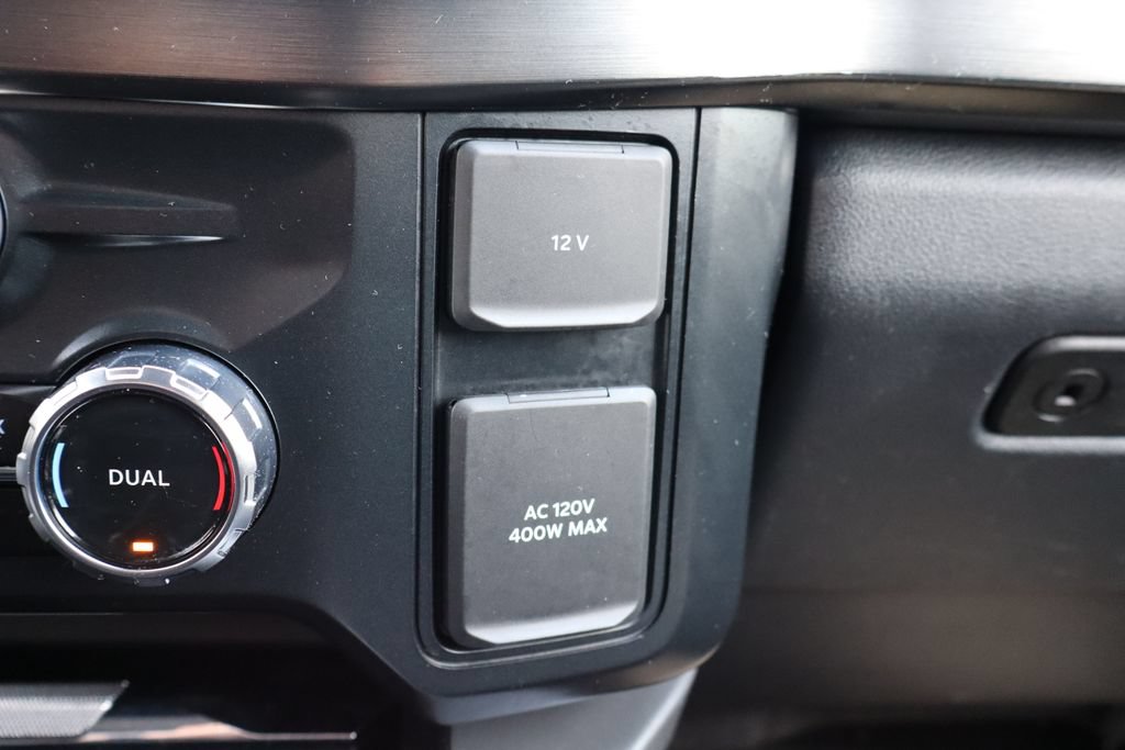 Used 2023 Ford F350 Lariat w/ Sport Appearance Package AWD/4WD image 35