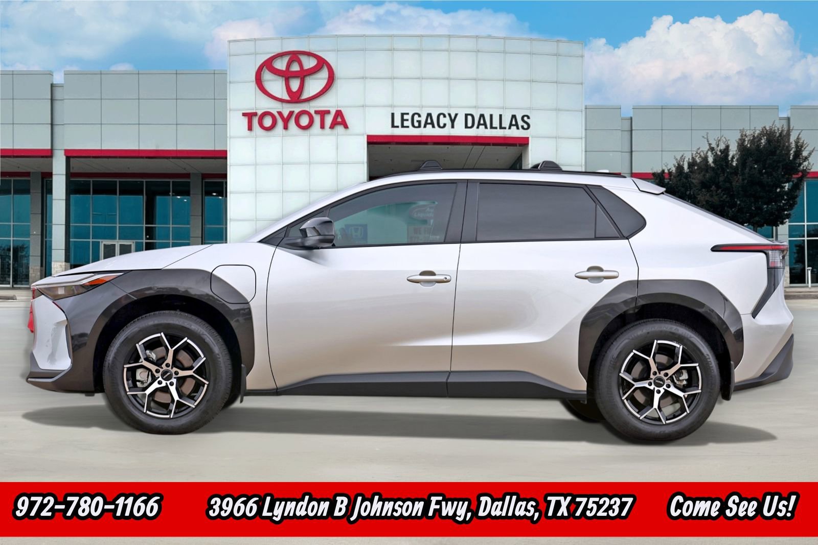 Used 2024 Toyota bZ4X XLE image 7