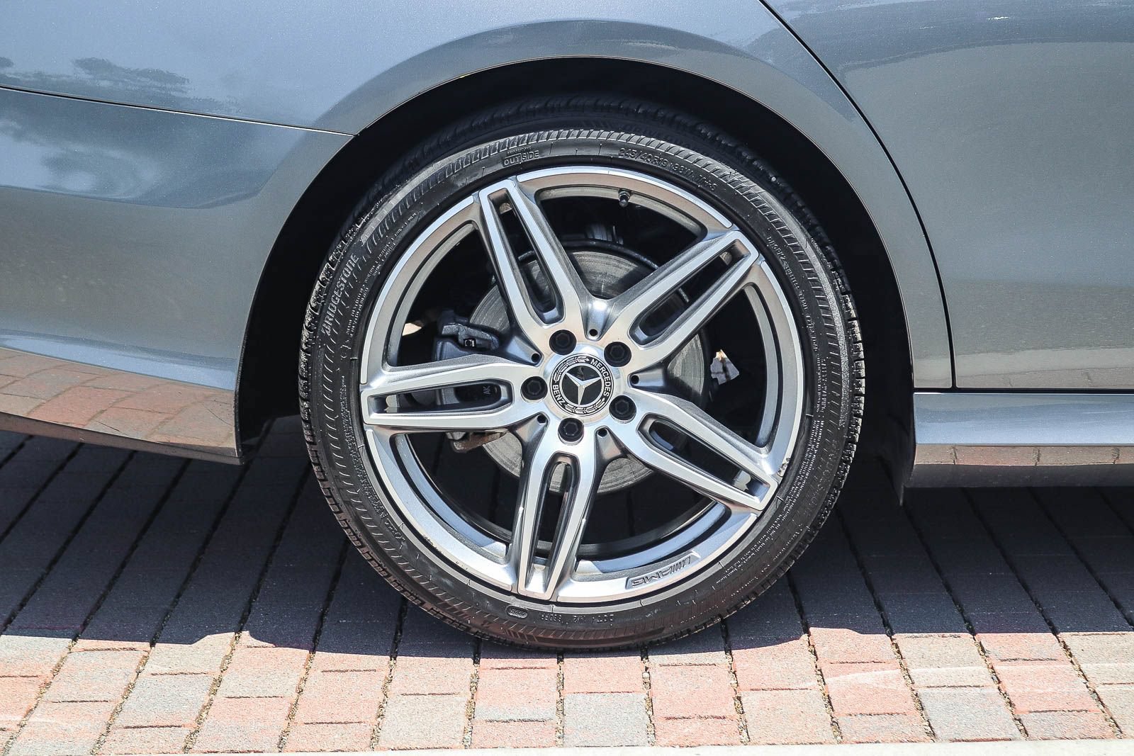 Used 2019 Mercedes-Benz E 300 image 8