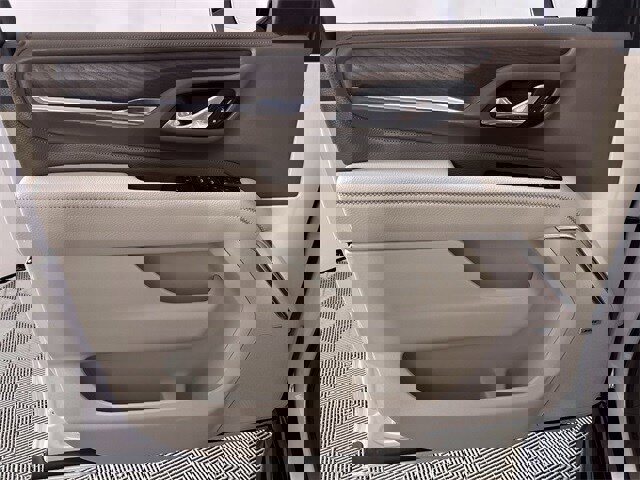 Used 2024 GMC Yukon XL Denali w/ Max Trailering Package image 23