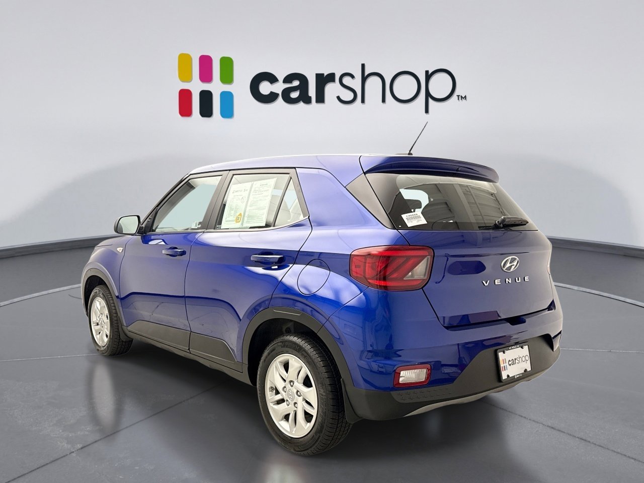 Used 2025 Hyundai Venue SE image 3