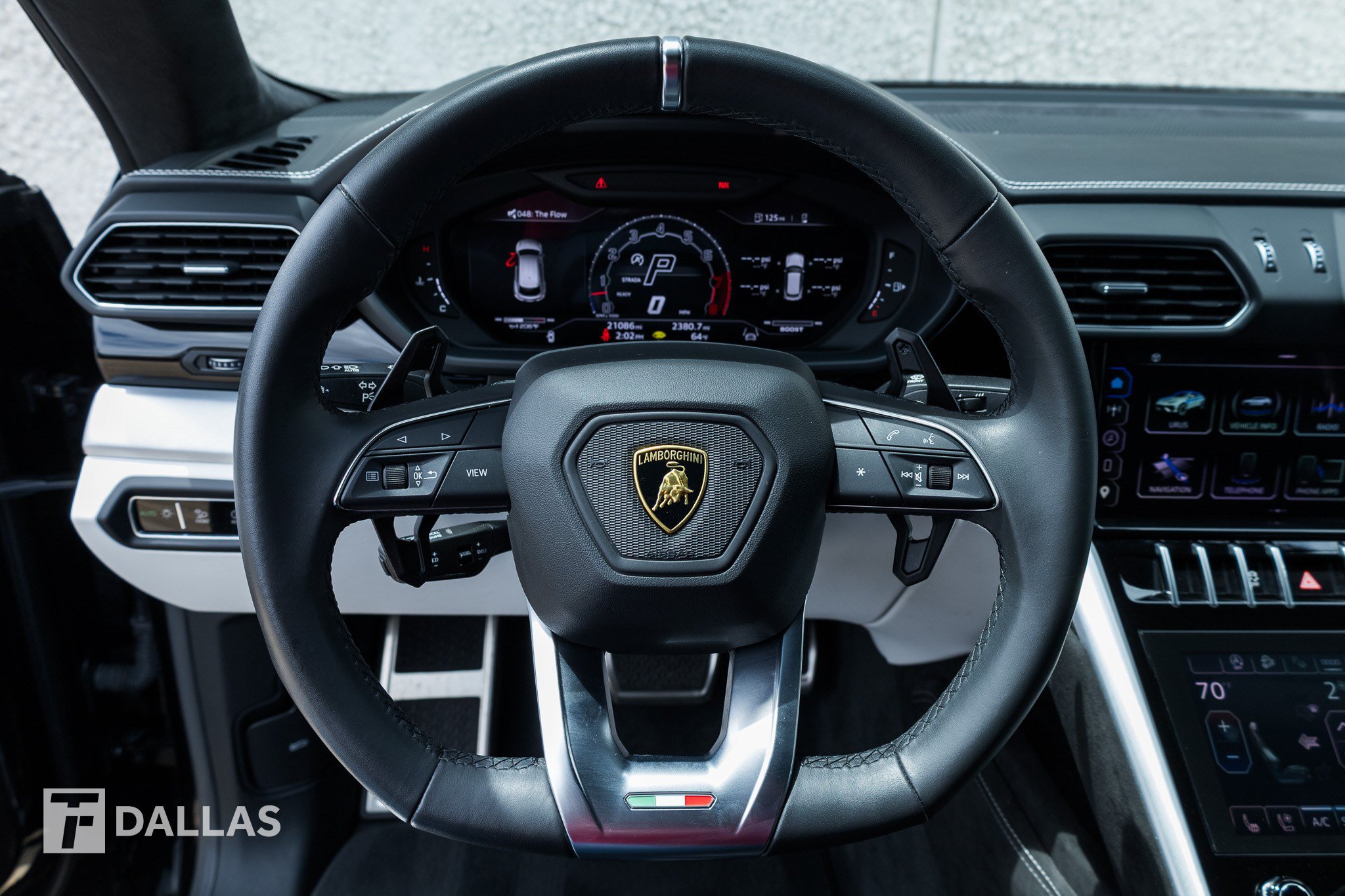 Used 2024 Lamborghini Urus S AWD/4WD image 24