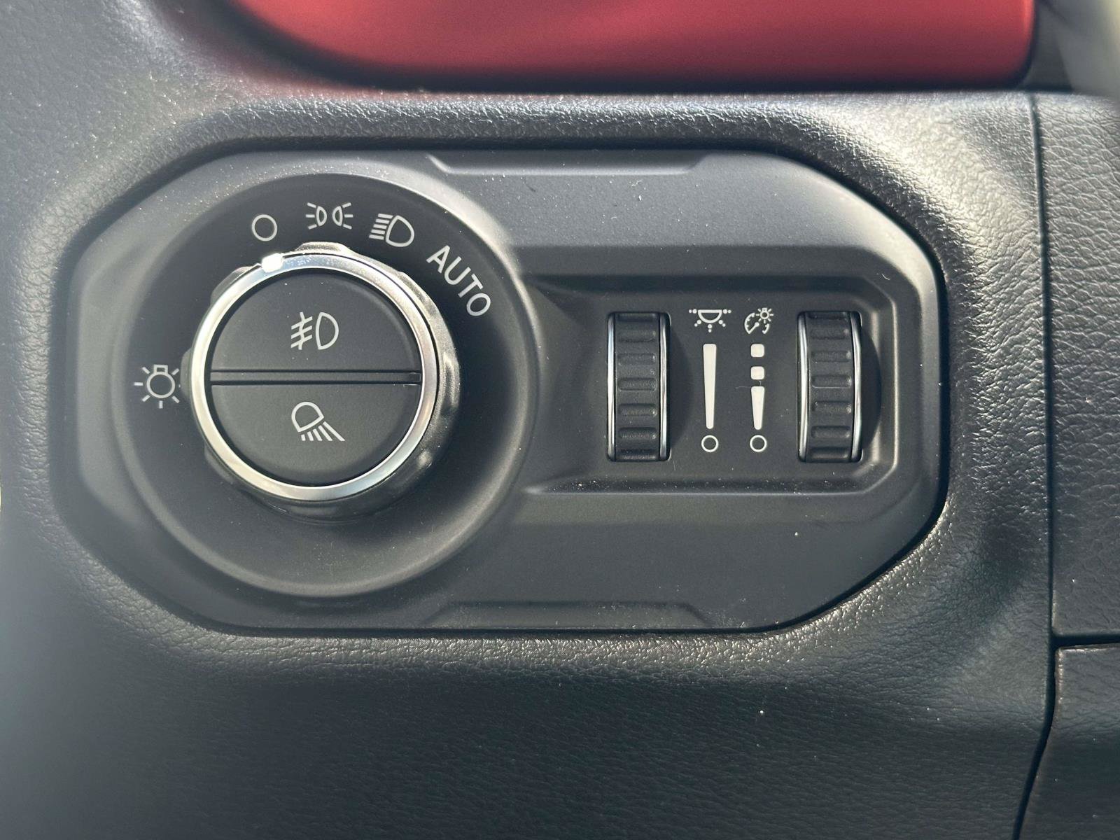 Used 2021 Jeep Gladiator Rubicon AWD/4WD image 20