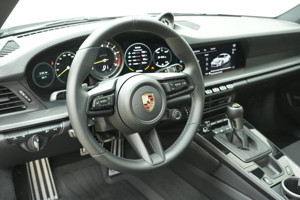 Certified 2023 Porsche 911 GT3 RWD image 4