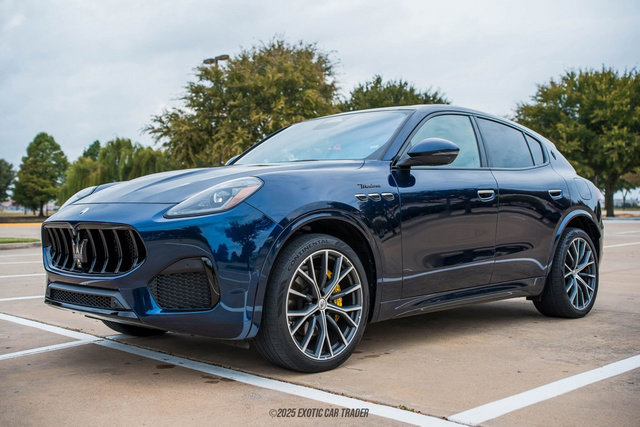 Used 2023 Maserati Grecale Modena image 14