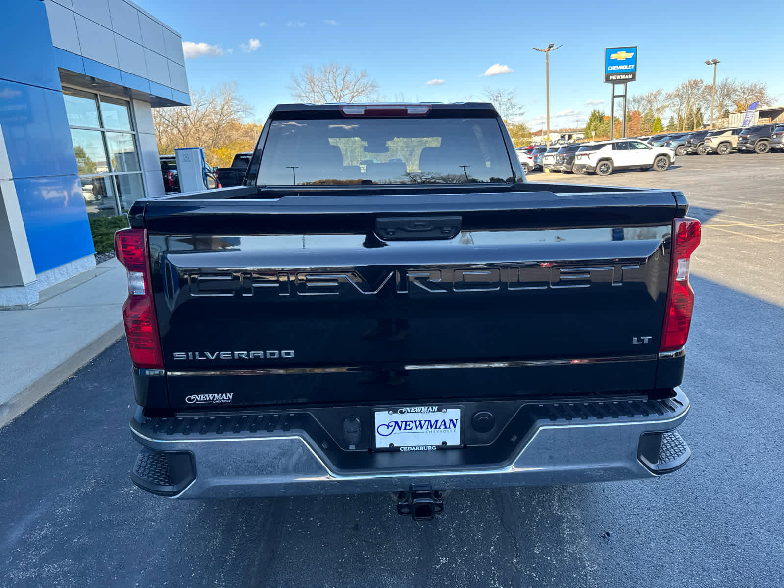 Used 2022 Chevrolet Silverado 1500 LT image 8