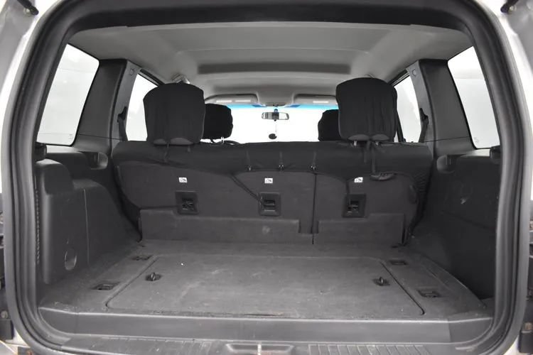 Used 2011 Jeep Liberty Sport w/ Popular Equipment Group AWD/4WD image 16