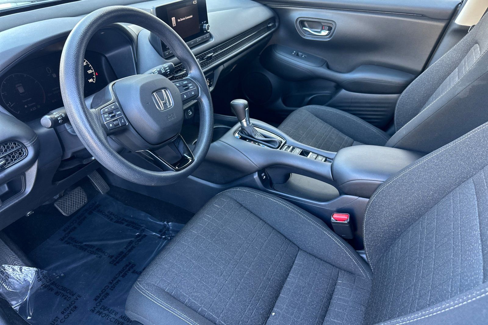 Used 2024 Honda HR-V LX image 11