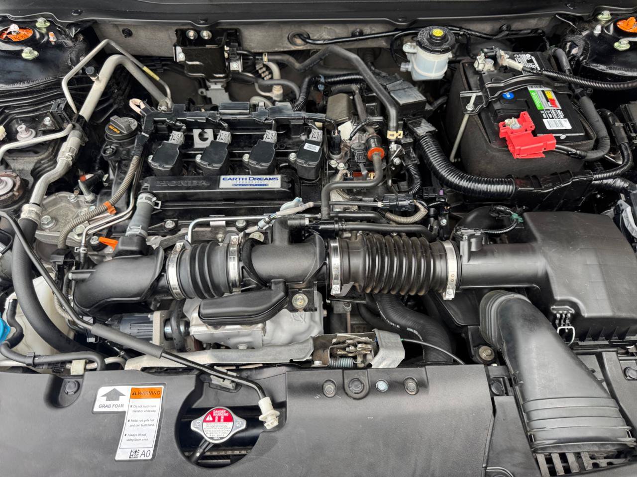 Used 2018 Honda Accord EX image 37