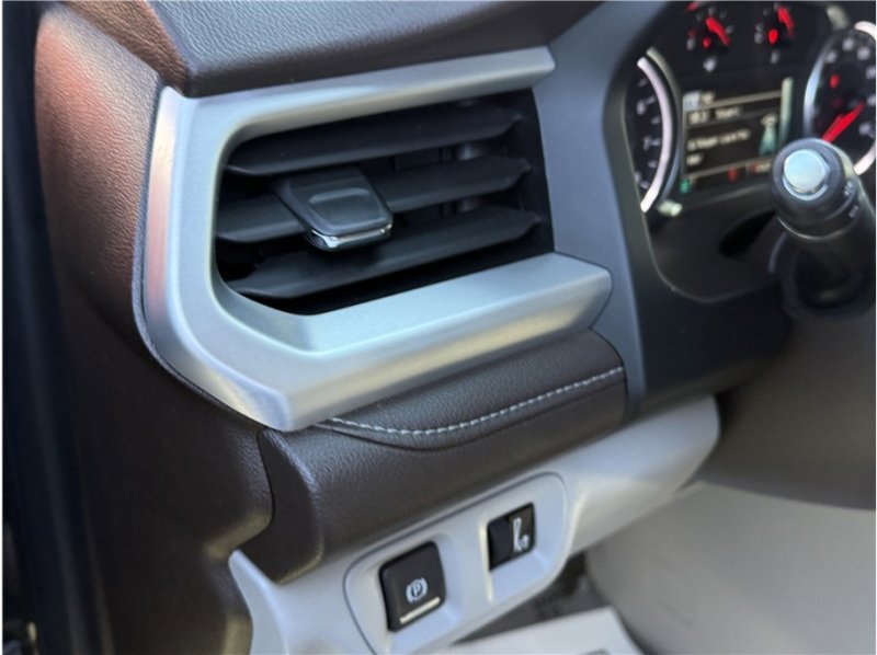 Used 2019 GMC Acadia SLT image 34