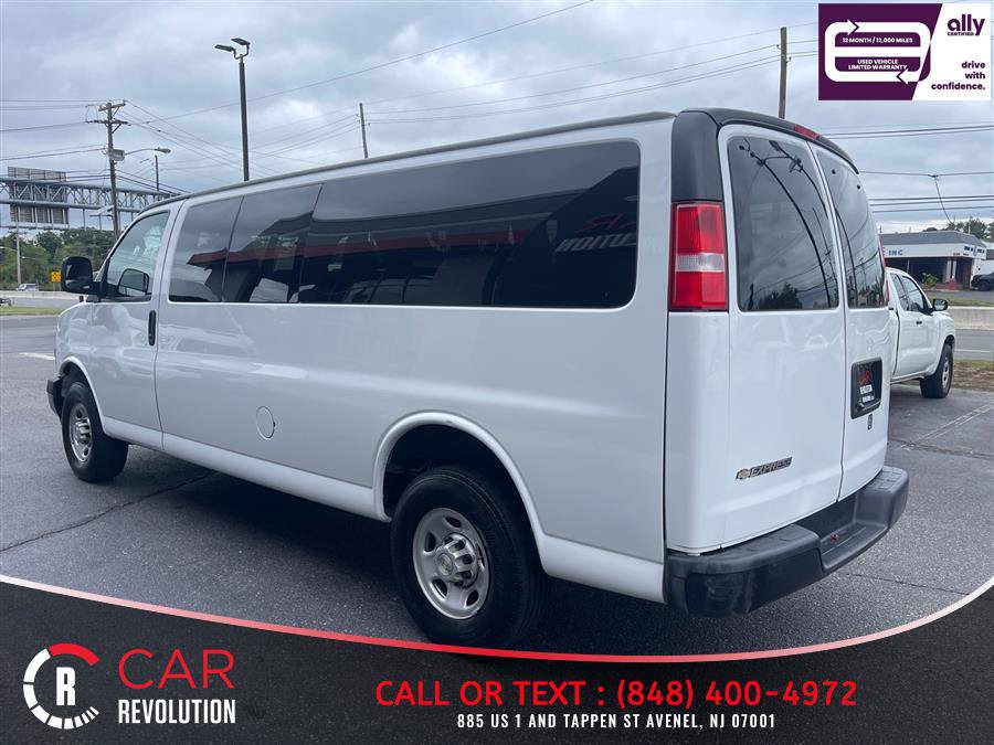 Used 2023 Chevrolet Express 3500 LS RWD image 5