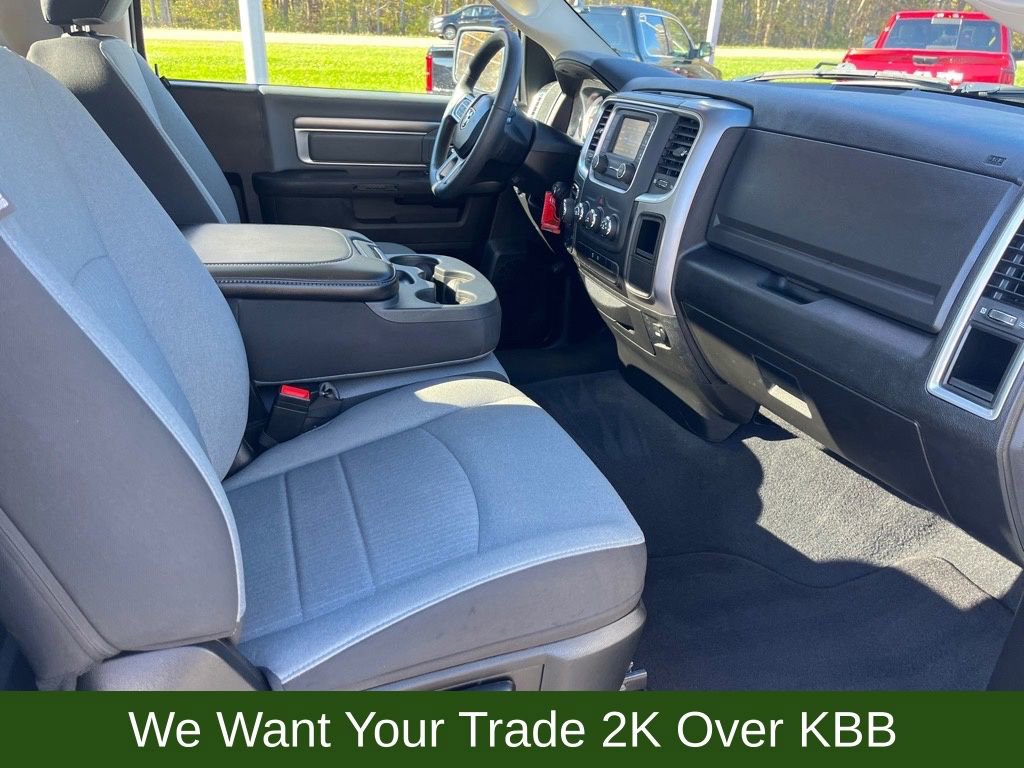 Used 2023 RAM 1500 Classic SLT AWD/4WD image 14