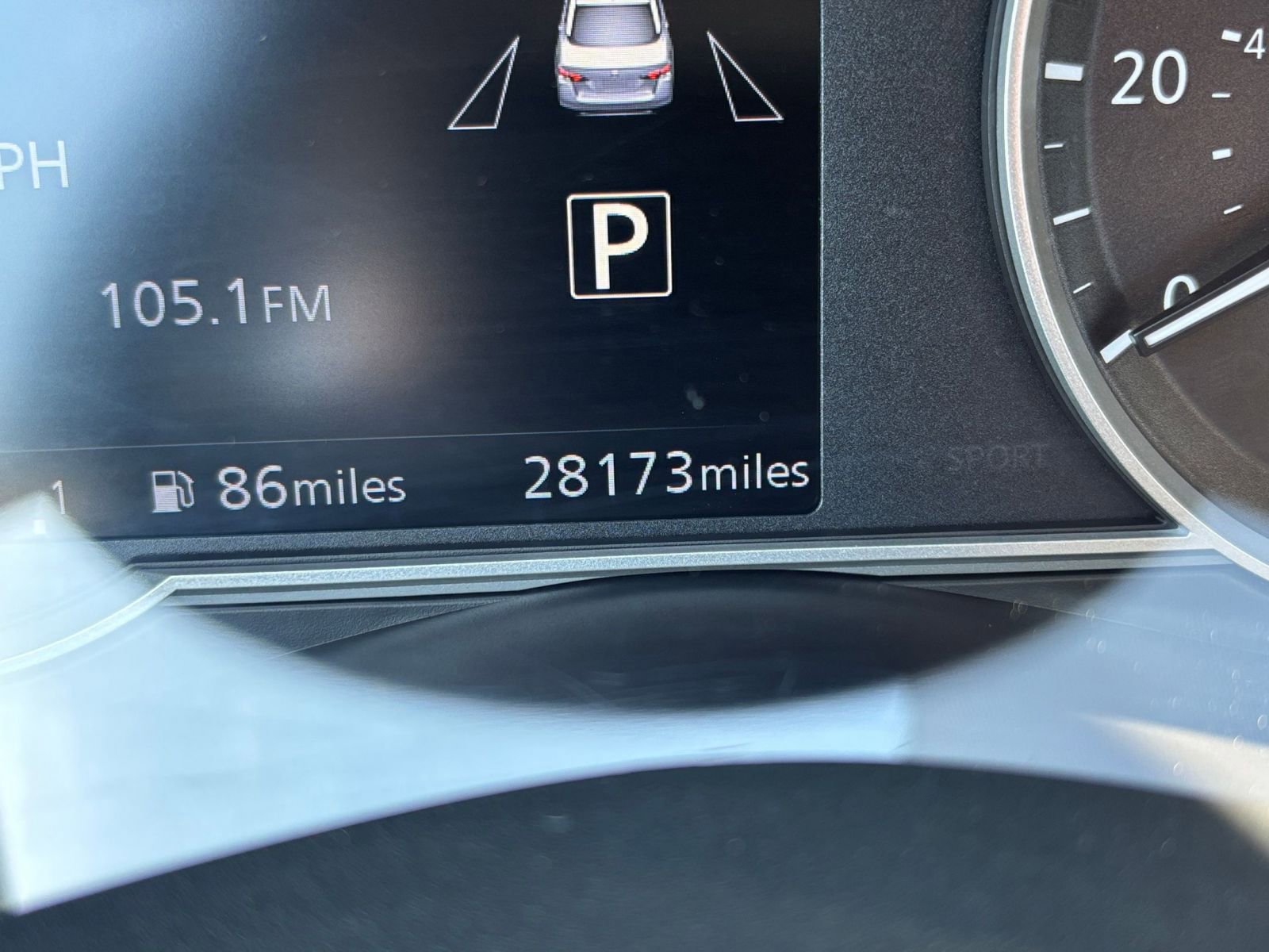 Used 2025 Nissan Versa SV image 38