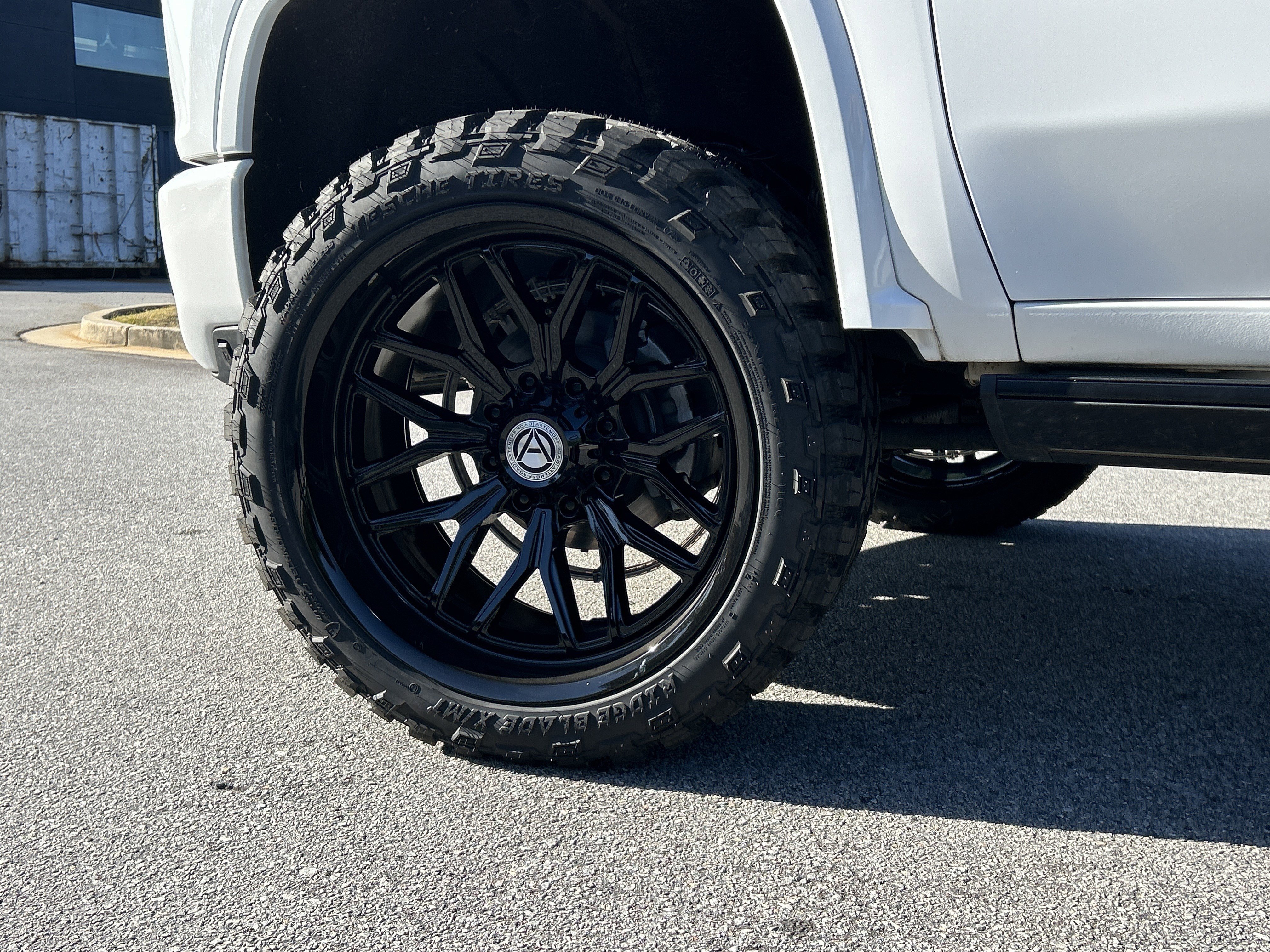 Used 2021 Chevrolet Silverado 3500 High Country w/ Z71 Off-Road Package image 51