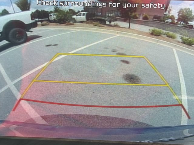 Used 2025 Kia Telluride EX w/ EX Captain's Chair Package FWD image 30