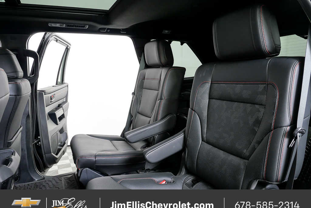 Used 2025 Toyota Sequoia TRD Pro AWD/4WD image 19