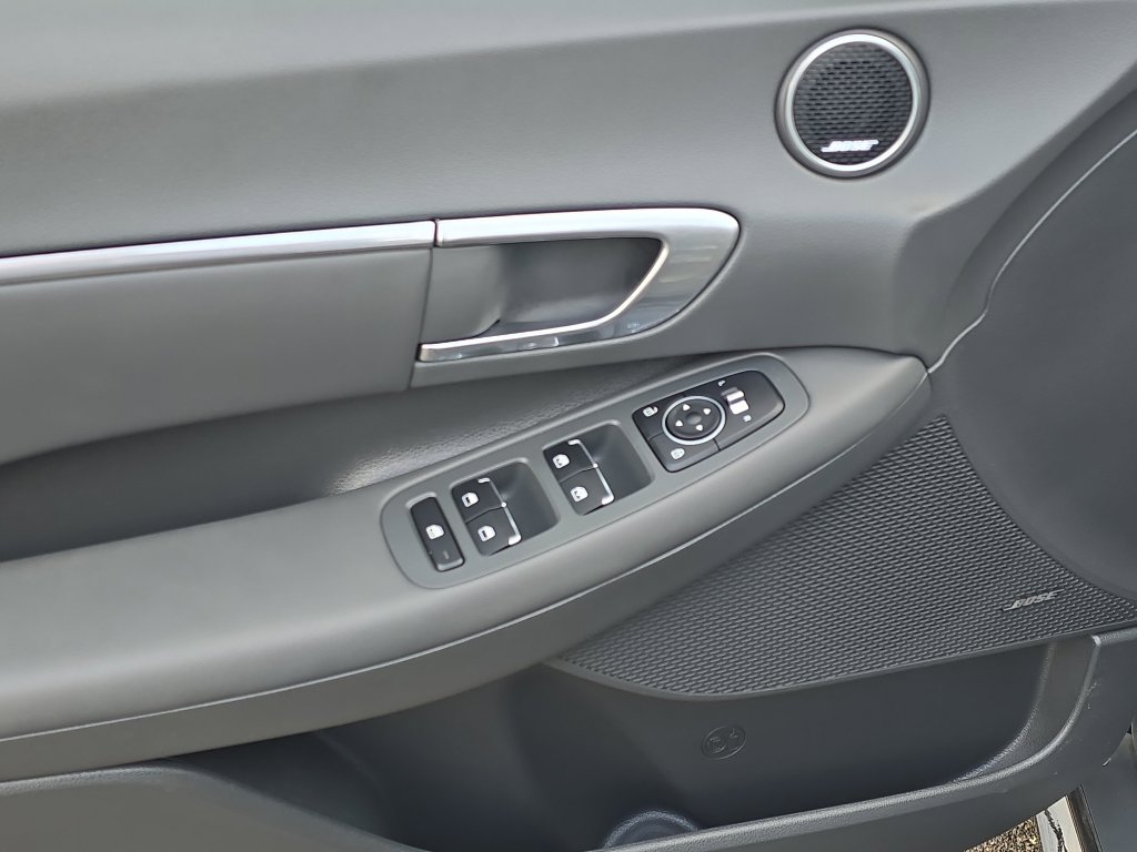 Used 2022 Hyundai Sonata SEL Plus image 11