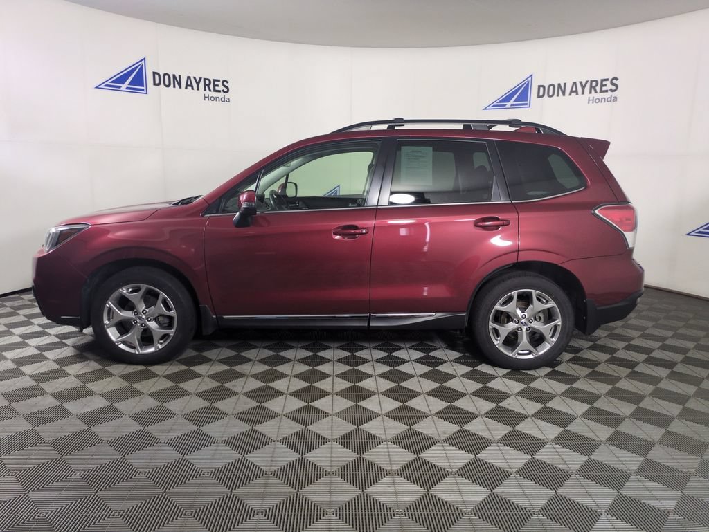Used 2018 Subaru Forester 2.5i Touring AWD/4WD image 2