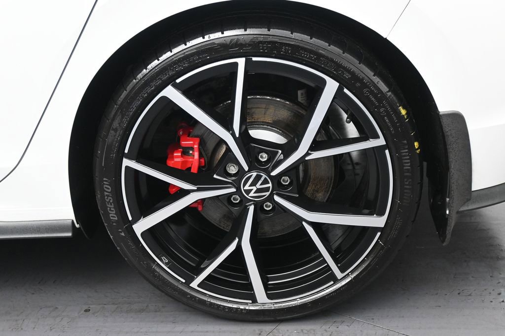 Used 2024 Volkswagen GTI SE w/ SE Leather Seats Package FWD image 23
