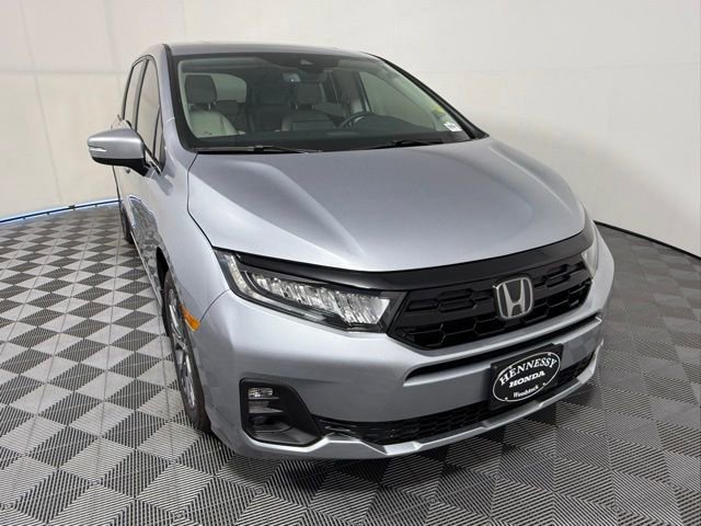 Used 2026 Honda Odyssey Touring image 8
