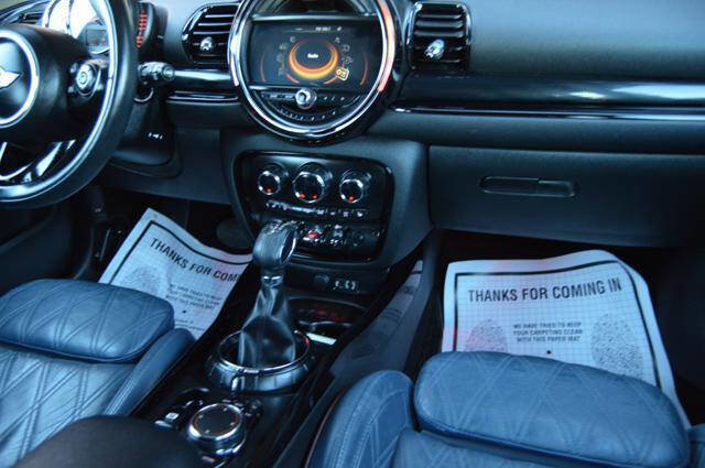 Used 2017 MINI Cooper Clubman S image 19