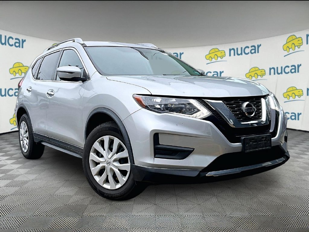 Used 2017 Nissan Rogue S w/ S Appearance Package