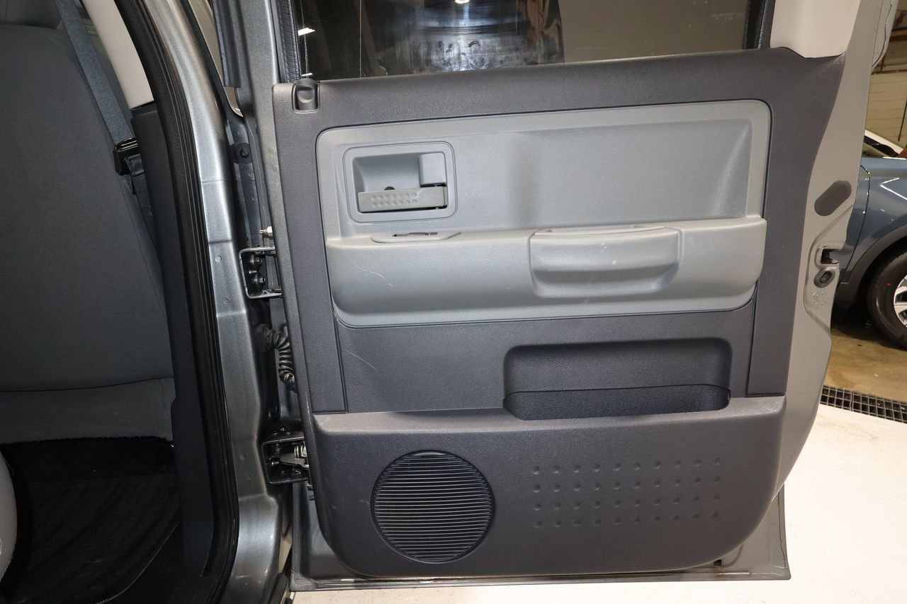 Used 2011 Dodge Dakota Big Horn image 11