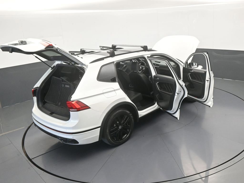 Used 2022 Volkswagen Tiguan SE R-Line image 66