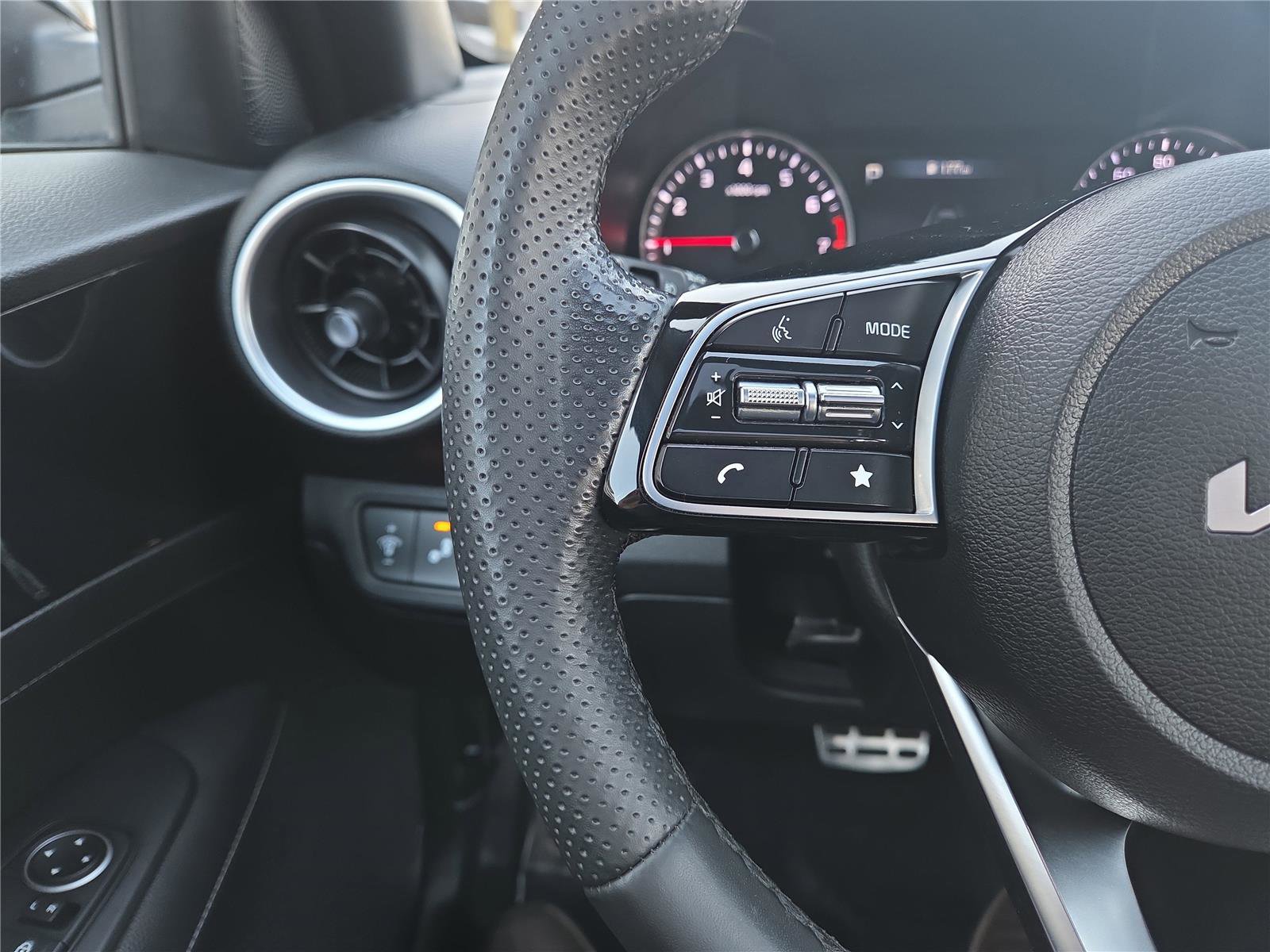 Certified 2023 Kia Forte GT-Line w/ GT-Line Premium Package image 15