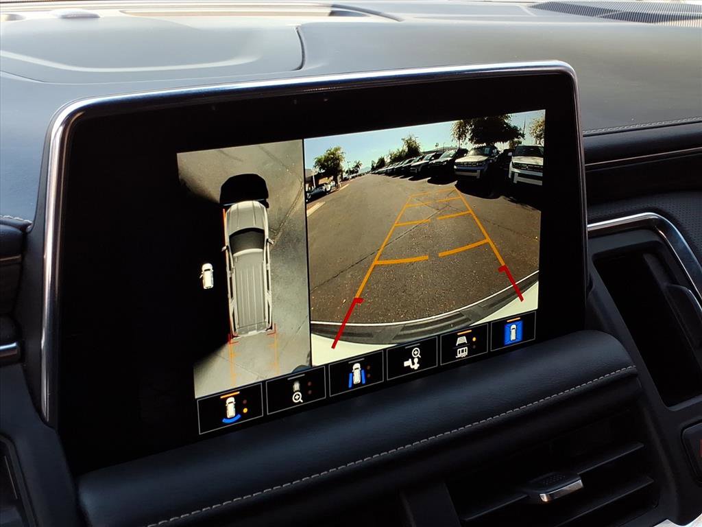 Used 2022 GMC Yukon XL SLT w/ SLT Premium Package image 22