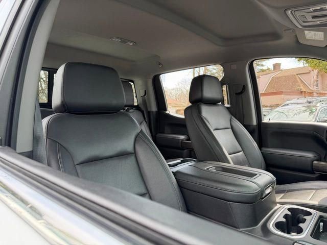 Used 2021 Chevrolet Silverado 1500 LTZ w/ Z71 Off-Road Package AWD/4WD image 11