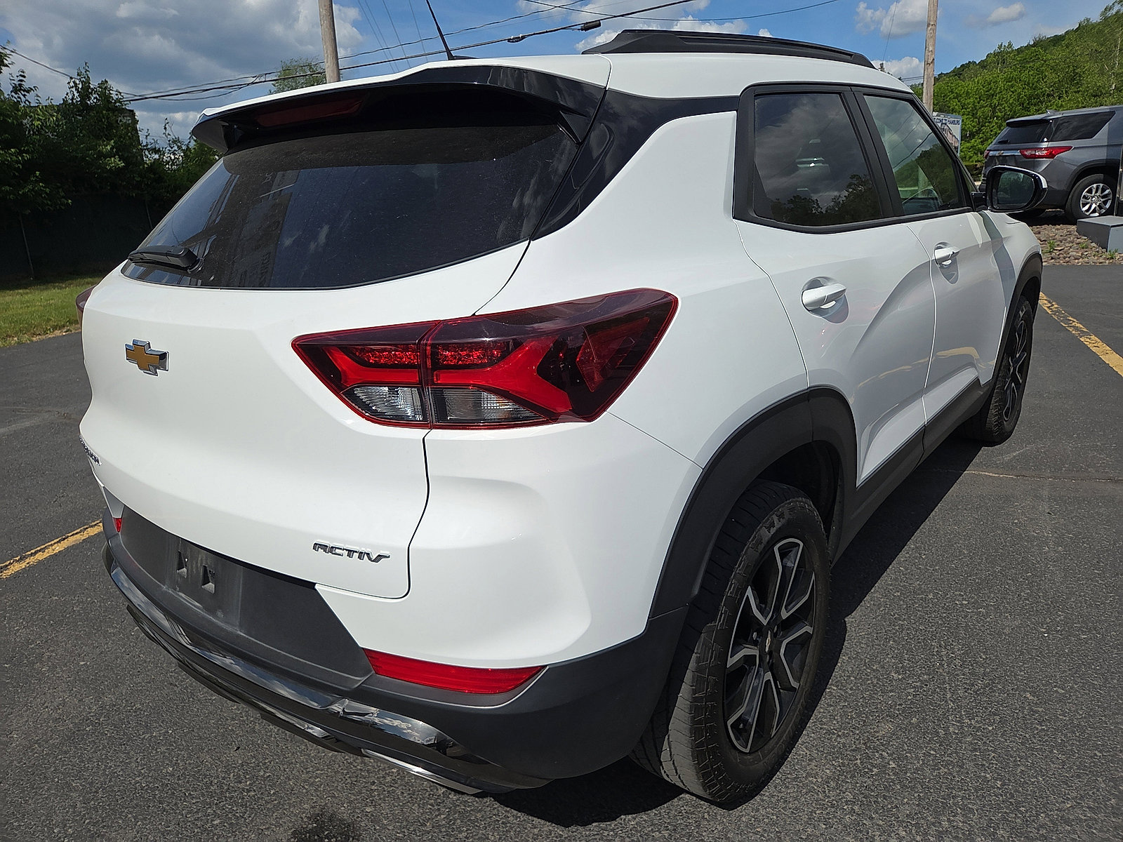 Used 2023 Chevrolet TrailBlazer ACTIV FWD image 3