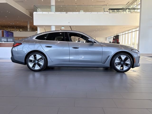 New 2026 BMW i4 eDrive40 w/ Premium Package RWD image 4