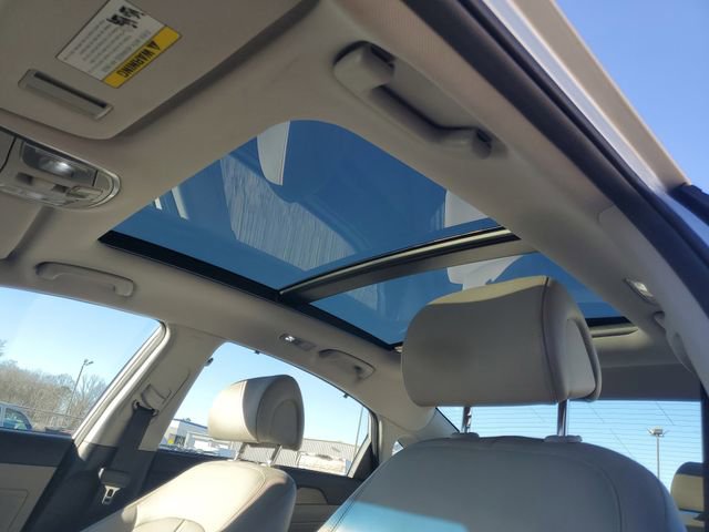 Used 2017 Hyundai Sonata Limited w/ Ultimate Package 02 image 15