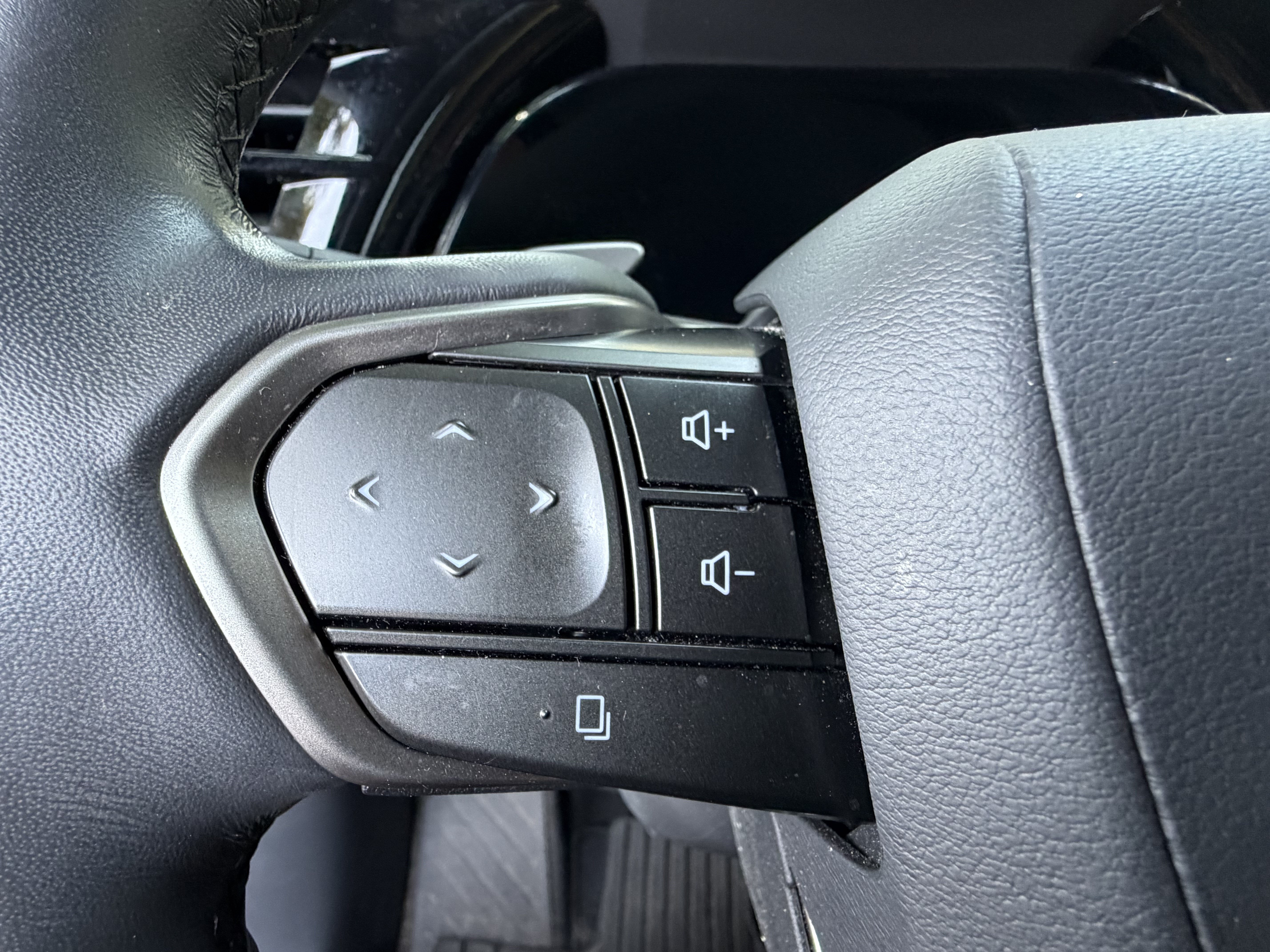 Certified 2024 Lexus RX 350 w/ Convenience Package AWD/4WD image 18