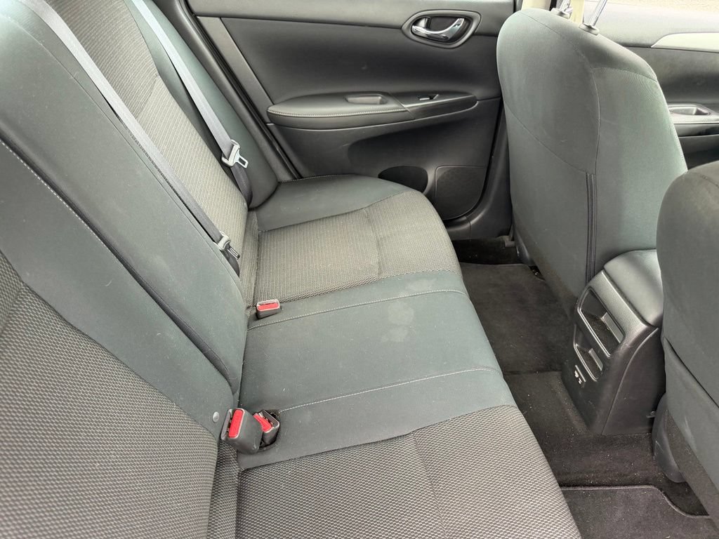 Used 2019 Nissan Sentra S FWD image 17