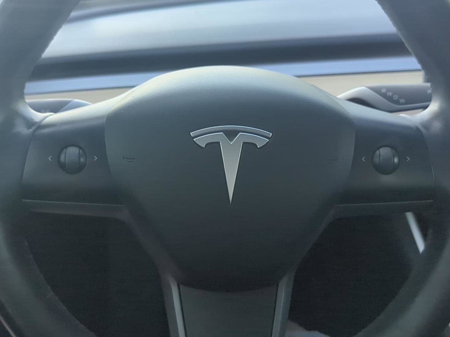 Used 2018 Tesla Model 3 Performance image 27