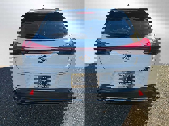 Certified 2025 Lexus UX 300h FWD image 4