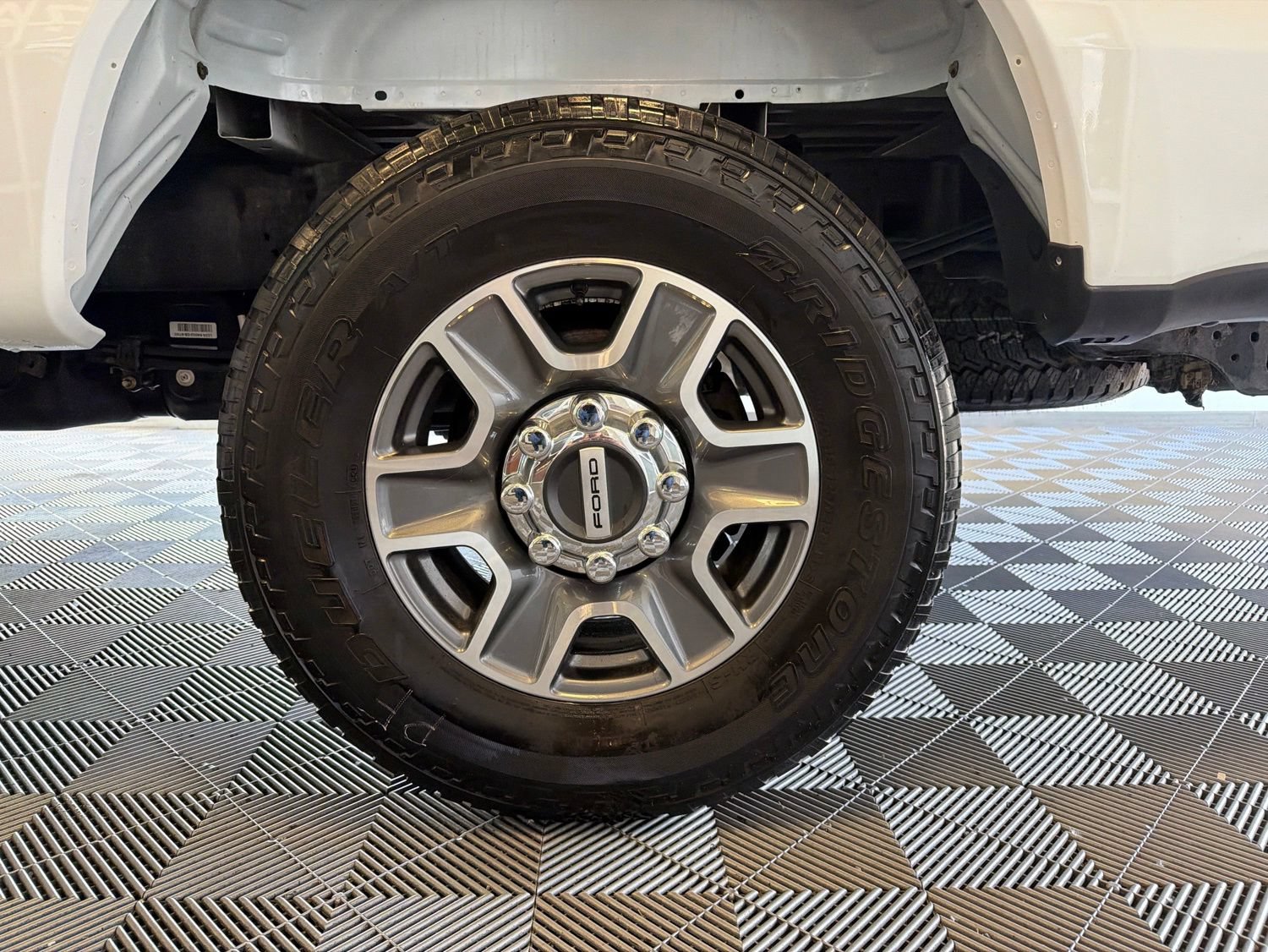 Used 2024 Ford F250 Lariat AWD/4WD image 8